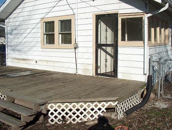 2nd image of 3919 E Fletcher Ave
