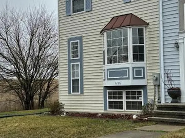 636 Boxwood Dr, Hampstead, MD 21074