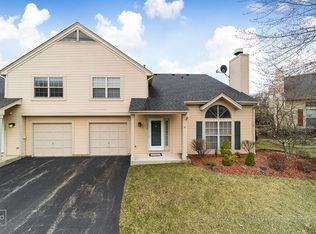 1024 N Knollwood Dr, Palatine, IL 60067
