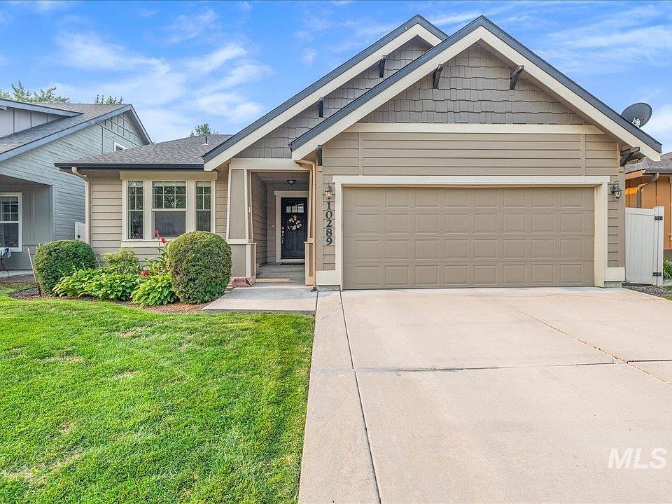 1st image of 10289 W Dover Heights Ct