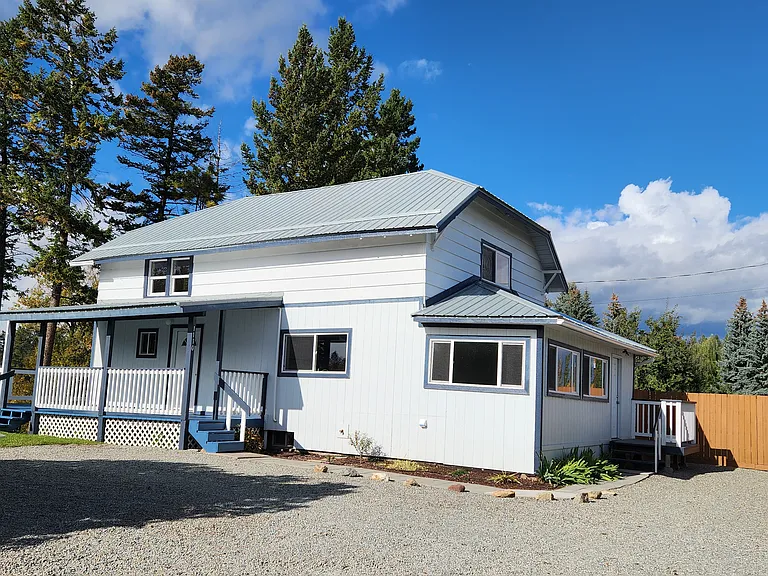 1110 Whitefish Stage — Photo 3