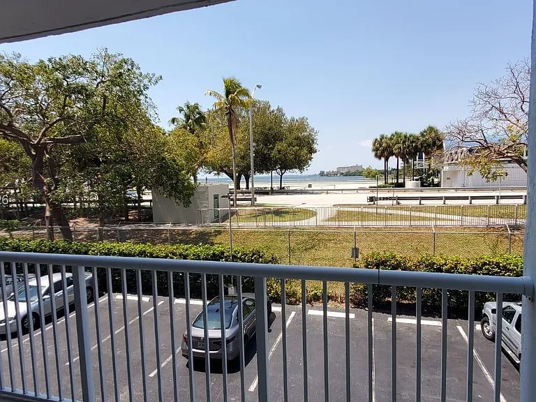 150 SE 25th Rd #2K — Photo 22