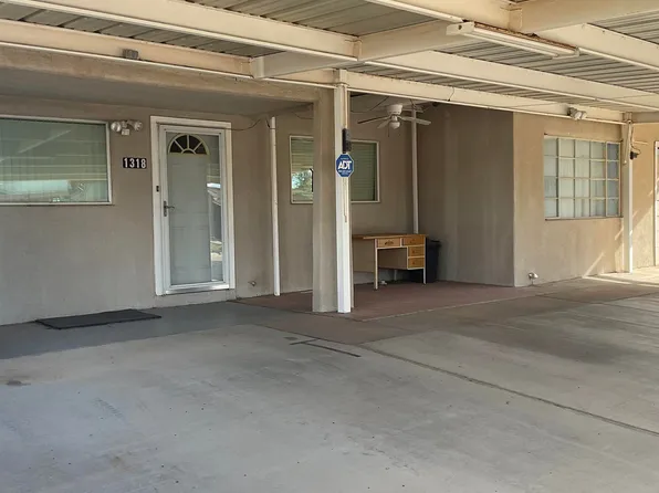 1318 N San Mateo Dr, Hobbs, NM 88240
