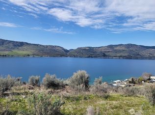207 Viewland Way, Chelan, WA 98816