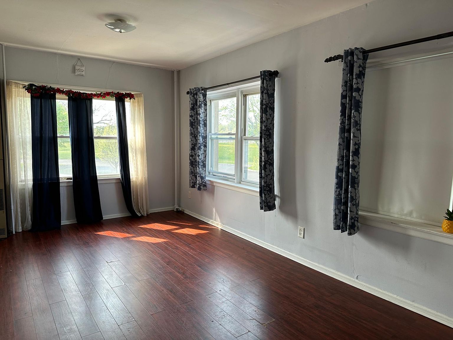 35 Erie Blvd APT 1, Canajoharie, NY 13317 Zillow