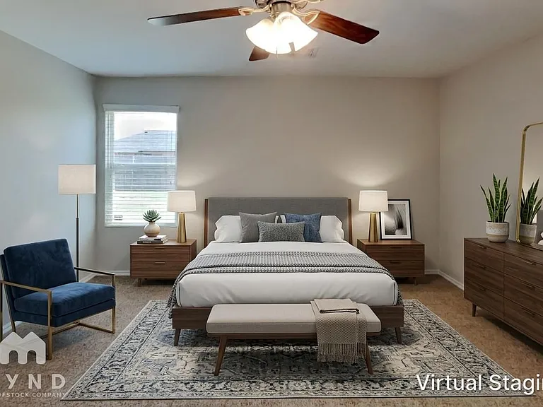 1724 Lanesboro Dr — Photo 3
