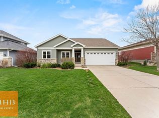 9421 Elderberry Rd, Middleton, WI 53562