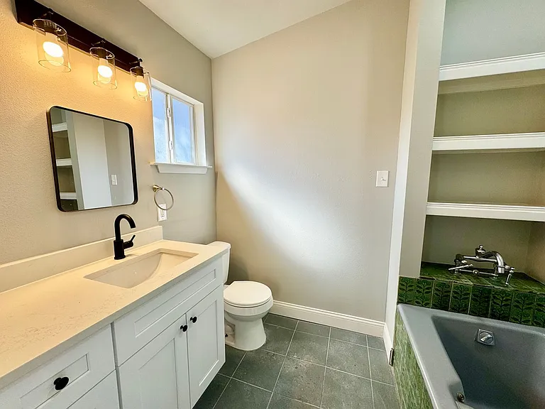 705 Sunrise Ave — Photo 21