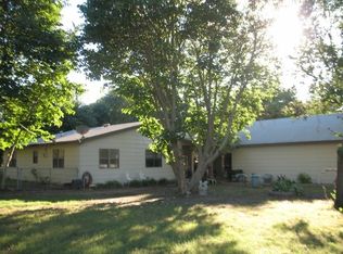 129 Paul Rd, Ponca City, OK 74604