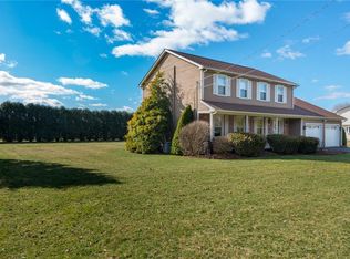 482 Indian Corner Rd, Saunderstown, RI 02874