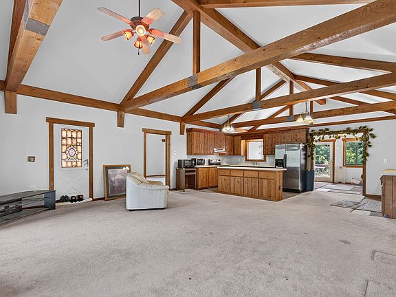 4th image of 9622 Stonegate Drive