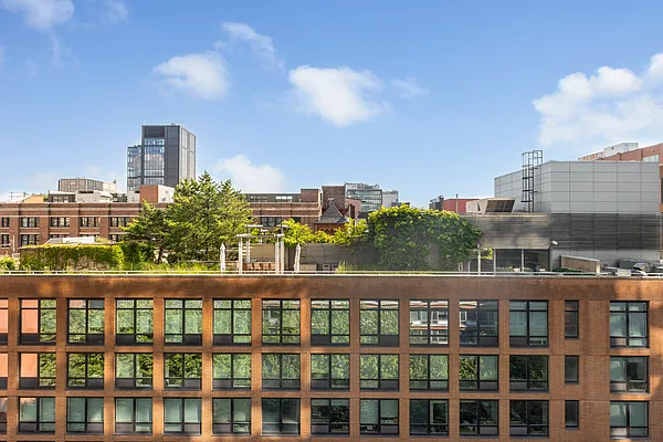 Sold by Compass | media 10