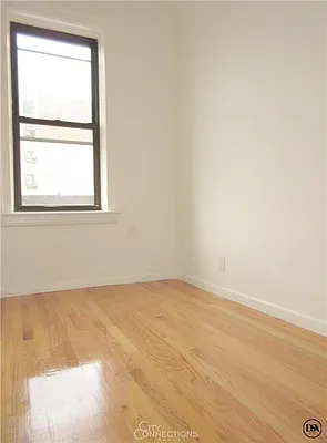 Rented by City Connections Realty | media 9