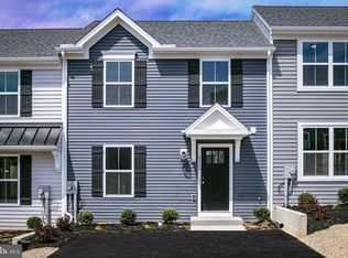4343 Forbes Dr, Stewartstown, PA 17363