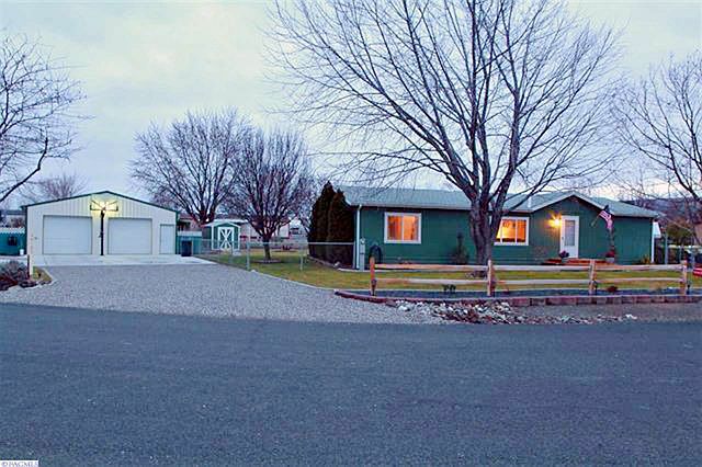 2nd image of 36103 N Redstone Dr