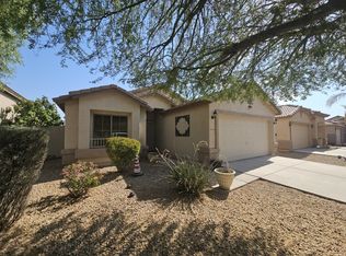 2569 E Silversmith Trl, San Tan Valley, AZ 85143
