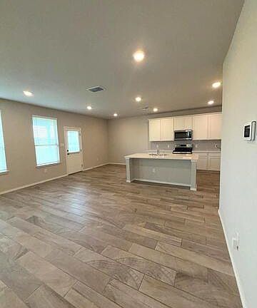 4th image of 3322 Rancho Grande