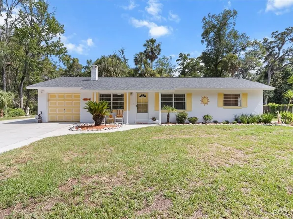 1611 NW 21st St, Crystal River, FL 34428
