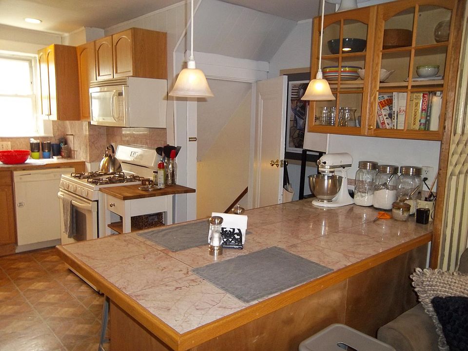 1st image of 322 Alewife Brook Pkwy #1