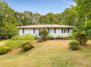 84 Old Riverhead Rd #A, Hampton Bays, NY 11946