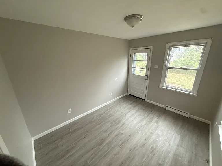 7441 Calvin Ave — Photo 14