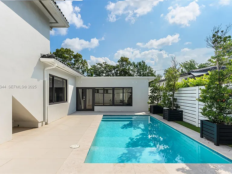 1600 Micanopy Ave #O — Photo 22