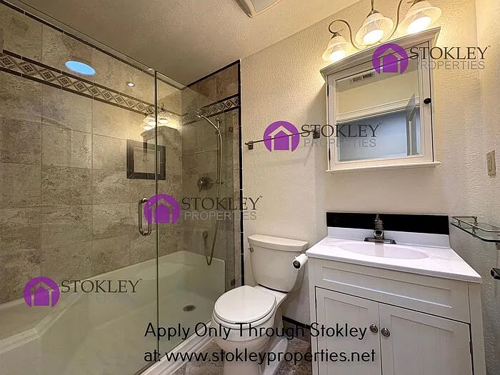 414 Verbena Ct — Photo 10