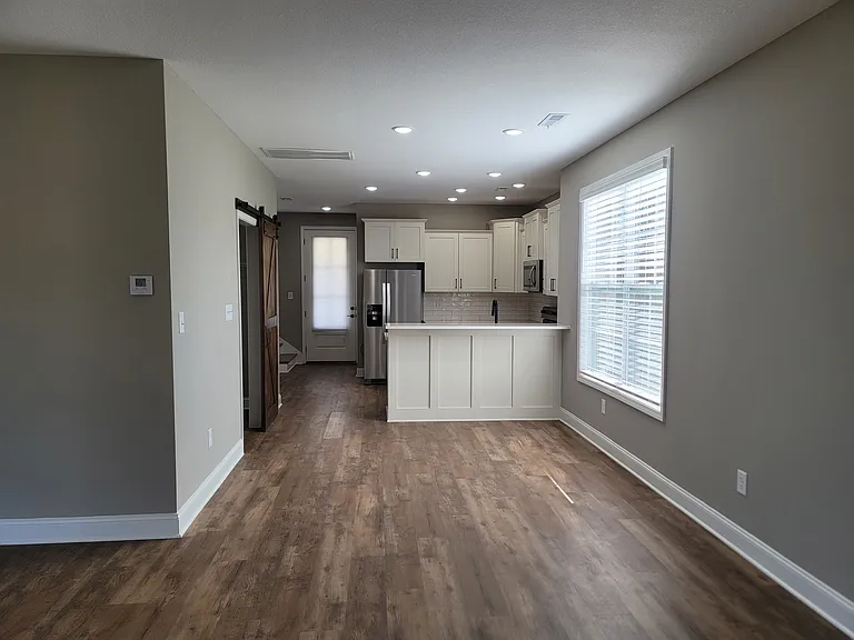 7009 Wright Rd — Photo 13