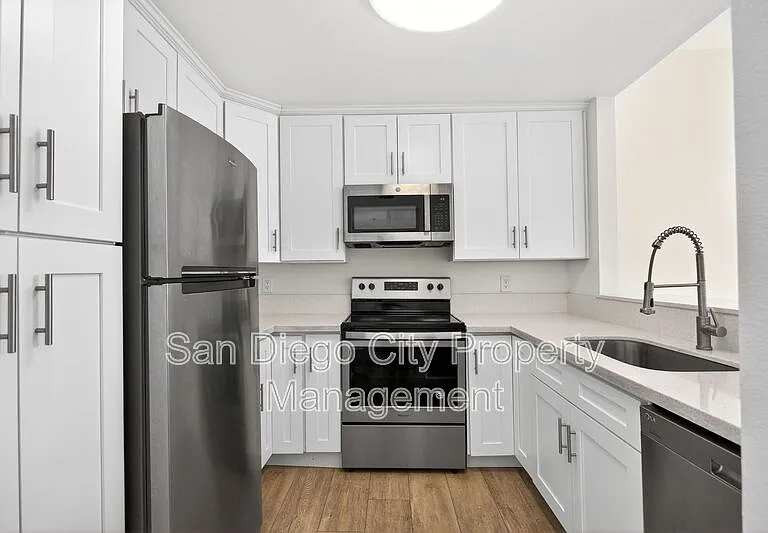 3980 Faircross Pl #36 — Photo 1