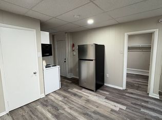 548 E High St APT 3, Pottstown, PA 19464