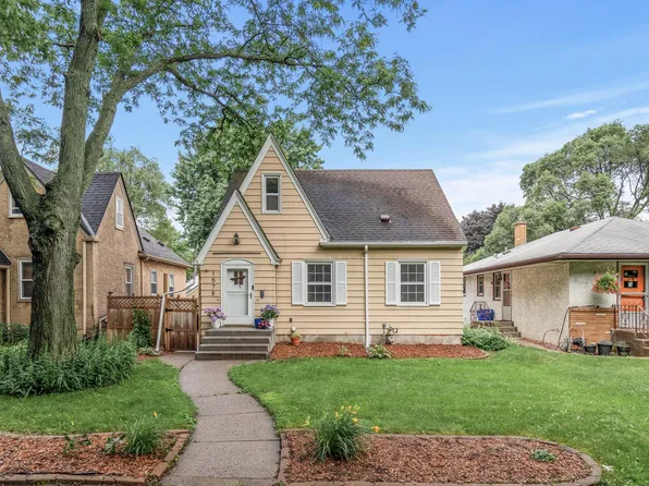 1575 Huron St, Saint Paul, MN 55108