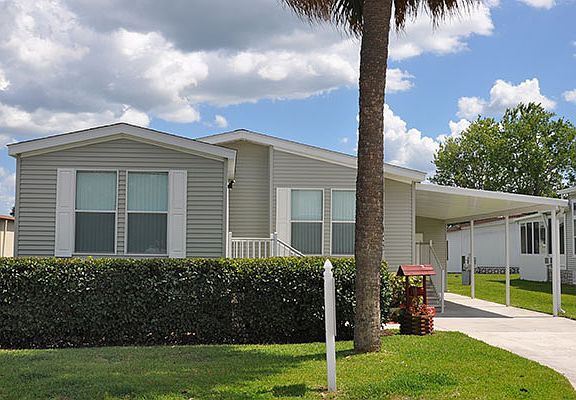 3rd image of 14328 Pebble Beach Blvd