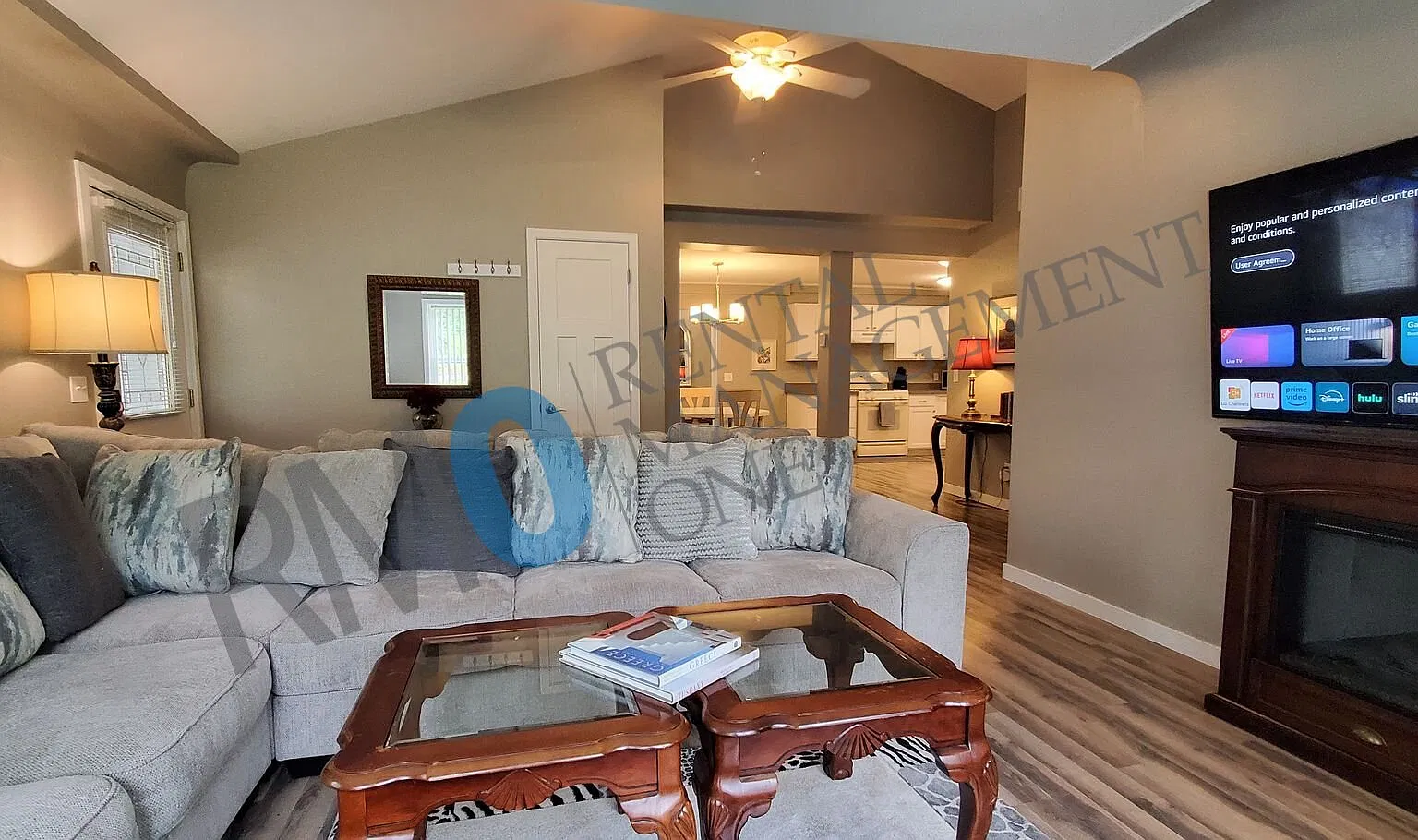 Monthly Furnished Rental, Dog-Friendly, Utilities Included — Photo 2