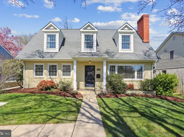 5815 Kingswood Rd, Bethesda, MD 20814