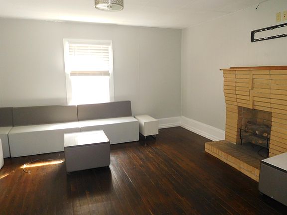 2nd image of 136 Hetty Hill St