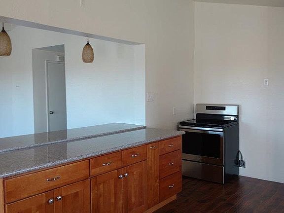 New kitchen cabinets,stove