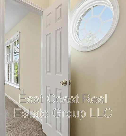 24 Mabel Ln — Photo 26