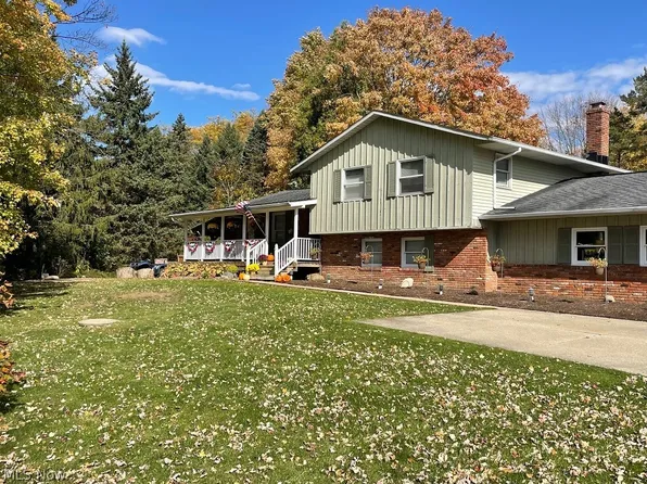 11535 Upper Chelsea Dr, Chardon, OH 44024