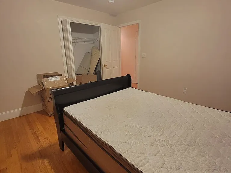 9 Elmore St #1 — Photo 13