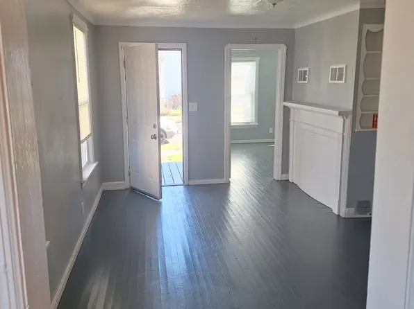 3282 W 48th St, Cleveland, OH 44102