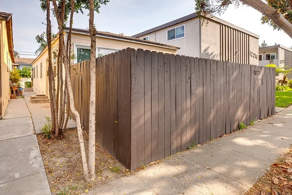 Building Photo - 12210 Culver Blvd #1/2