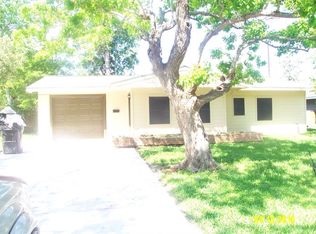 6015 Ridgeway Dr, Houston, TX 77033