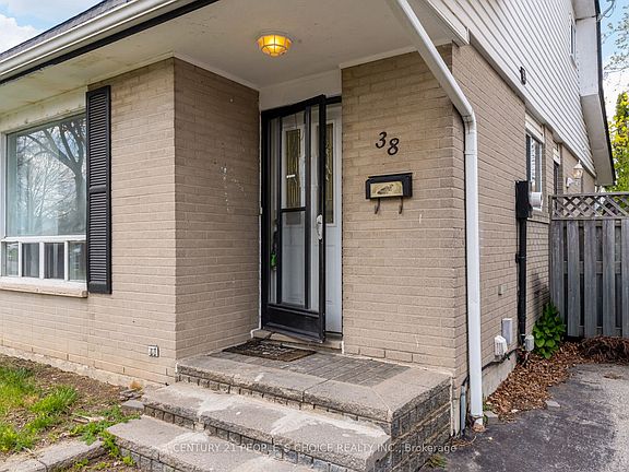 3rd image of 38 Tindale Rd