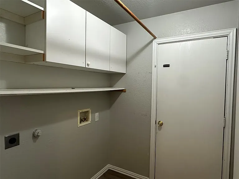 529 Port Allen Dr — Photo 13