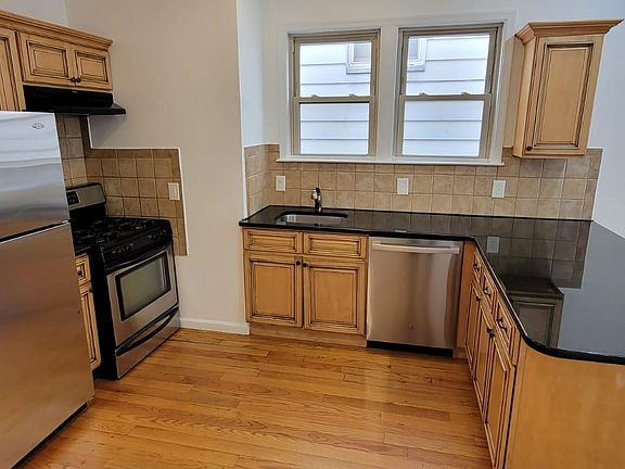 2nd image of 141 Carlton Ave #2K