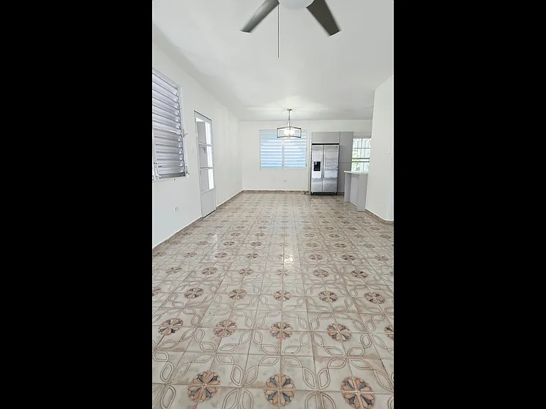Carr #2 Urb. Villa Avelina — Photo 17