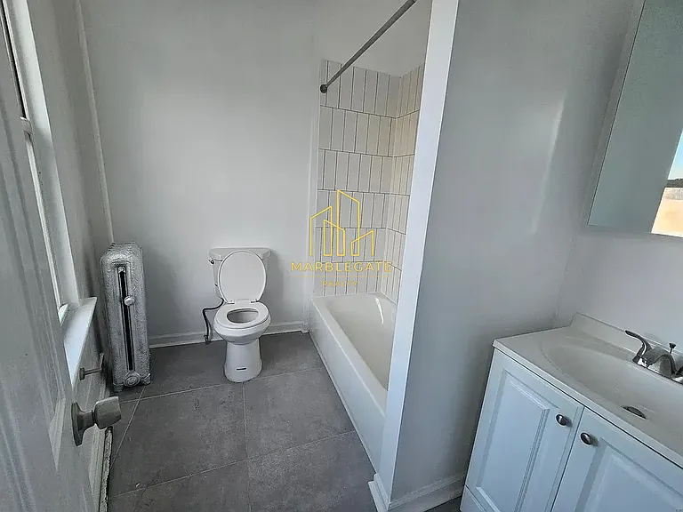 1034 S Orange Ave #11 — Photo 8