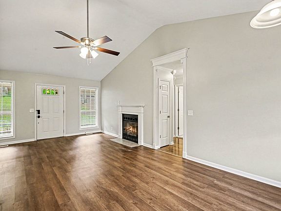 4th image of 1328 Paulson Way