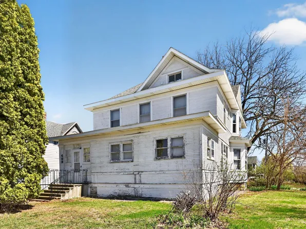 409 S Park St, Fairmont, MN 56031
