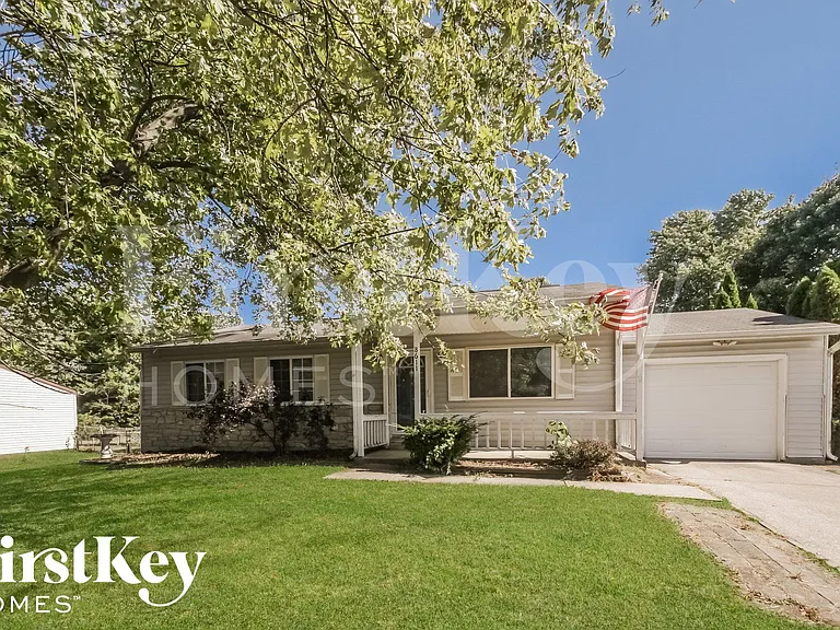 8611 Gandy Ct — Photo 1